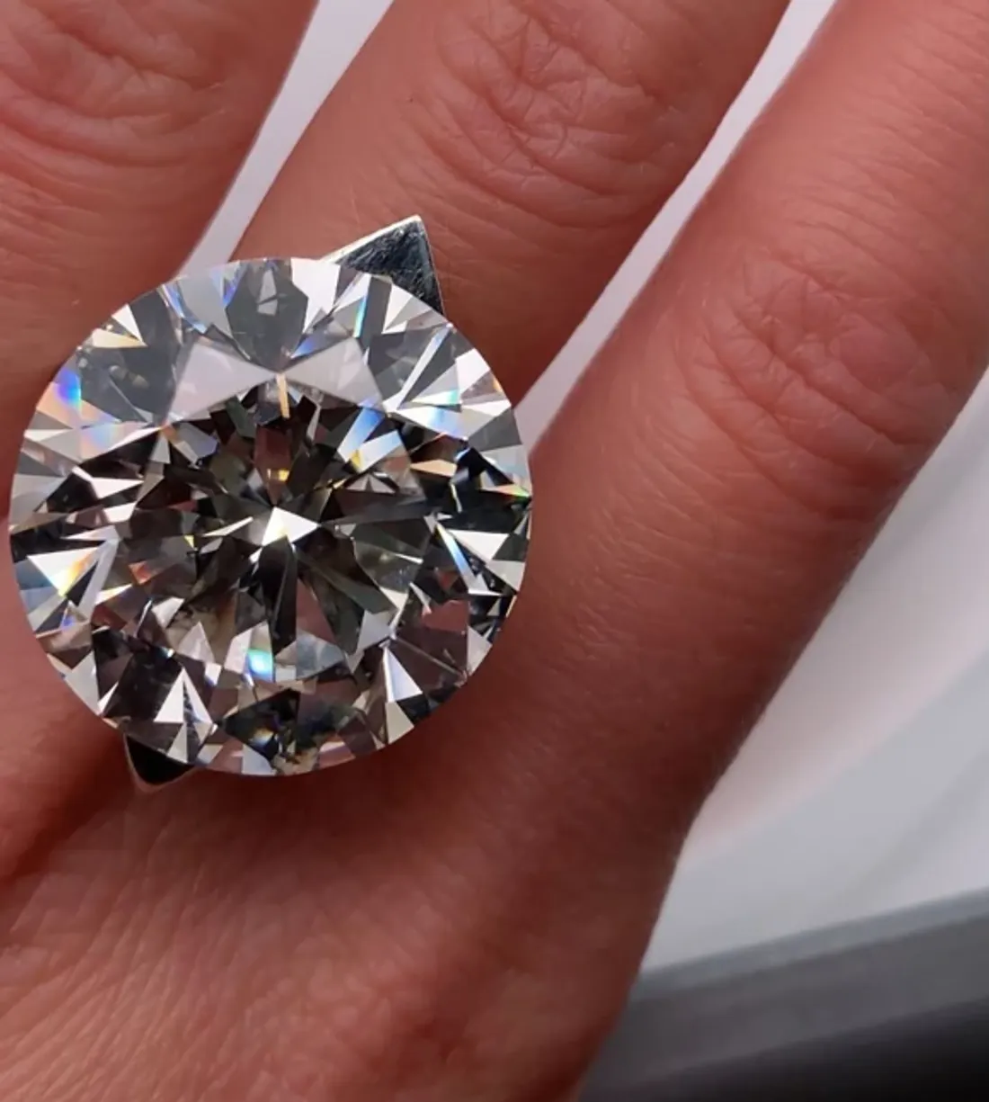 Le fameux diamant qui a été sauvé des poubelles